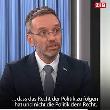 Etwas mehr zuseher als das sommergespräch verzeichneten unmittelbar davor die liebesg'schichten und heiratssachen, die auf 930.000 zuschauer . Zeit Im Bild Kickl Das Recht Hat Der Politik Zu Folgen Facebook