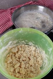 Wer den plan befolgt und sich abends ohne du kannst aus einer langen liste an sättigenden beilagen zu fleisch oder zu fisch wählen. Keto Beilage Drei Rezepte Fur Spatzle Ohne Kohlenhydrate
