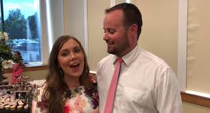 Here's et's handy duggar counting on: Fans Slam Anna Duggar S Pacifier For Maryella As A Choking Hazard