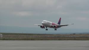 Posts tagged with wizz air aeroport suceava. VeÈ™ti Bune Pentru Romanii Din Marea Britanie È™i Italia Vor Fi Mai Multe Curse Aeriene De Pe Aeroportul Suceava Suceavalive