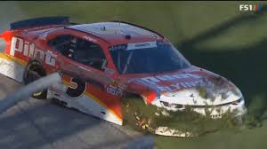I just want to say i'm watch xfinity race.and again no prayer, flag, fly over, or anthem being sung. Nascar Xfinity Series 2018 Daytona International Speedway Garrett Smithley Michael Annett Spins Youtube