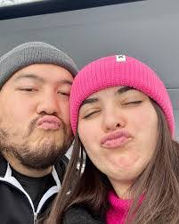 Vanessa Oh's Instagram, Twitter & Facebook