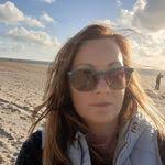 Peggy Strunk's Instagram, Twitter & Facebook