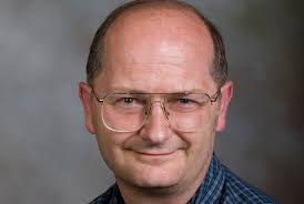 Finance alum and business executive Brad Casper to address Pamplin  commencement