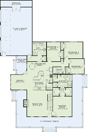 Farmhouse Style House Plan 62207 With 4 Bed 3 Bath 3 Car Garage Country Style House Plans Country Farmhouse House Plans House Plans Farmhouse