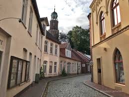 Machen sie ihren nächsten besuch in leer zu einem unvergesslichen erlebnis. Ostfriesland Geheimtipps Fur Leer Tee Kaffee Und Krimis