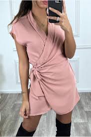 Nous vous recommandons d'accepter leur utilisation afin de profiter pleinement de votre navigation. Robe Cache Coeur Rose Avec Noeud Et Col Revers