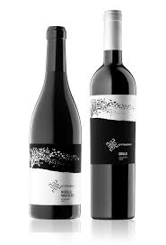 Cantinaottoventi Selezioni By Leonardo Recalcati Via Behance Wine Bottle Design Wine Bottle Label Design Wine Packaging Design