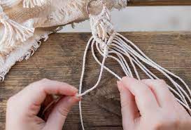 Diy Porte Cles Macrame Les Petits Boudins Le Blog Modeles De Macrame Gratuit Porte Cle Tuto Macrame