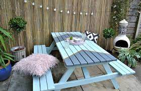 Old furniture can often be turned to excellent use in the garden. 30 Gorgeous Garden Upcycling Ideas Loveproperty Com