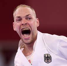 Karate classes near me in chilwell, long eaton, nottinghamshire for junior, childrens, adult, mixed ability. Qzyqsxddulcqum