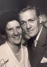 Personakt för Signe Irene Petersson,Severin, Född 1920-02-23 Göteborgs  Karl-Johan 3:145 D