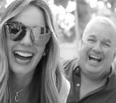 Lea todas las últimas noticias en claudia bahamon presentadora. Claudia Bahamon Y La Profunda Dedicatoria A Su Padre La Fm