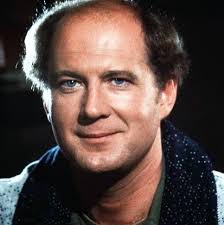 The older I get, the more I appreciate Charles : r/mash