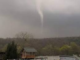 A radikális baloldal eltávolította az egyik legnagyobb amerikai elnök szobrát. Shmu Valoszinuleg Tornado Pusztitott A Kassai Medenceben Talalhato Lapispatakon Ma7 Sk