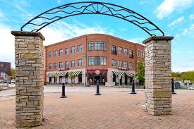  Oswego IL town image