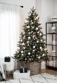 Incredibly Chic Modern Minimalist Christmas Trees Minimalist Christmas Tree Scandinavian Christmas Trees Minimalist Christmas
