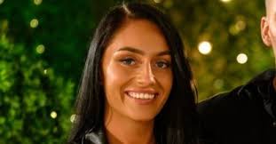 Love Island. Wyspa miłości 7”. Marta Borkowska na odważnych zdjęciach!  Odkryła prawie cały biust!