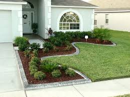 20 Beautiful Front Yard Landscaping Remodel Ideas Page 13 Of 21 Front Yard Landscaping Front Yard Landscaping Design Small Front Yard Landscaping