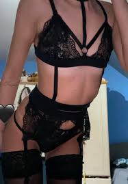 molly🍑 (@urfaveblondie_x)  X