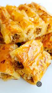malzemeler 1 su bardagi sut 1 cay bardagi sivi yag yarim paket yas maya 4 lu borekler pinterest maya