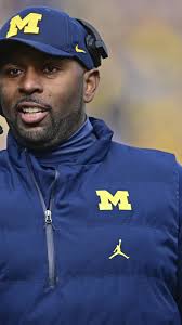 Moore starts new era, leading defending champion and No. 9 Michigan against  Fresno State