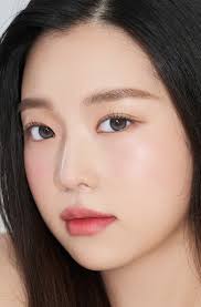 Secretive Kristin Plus (13.5)