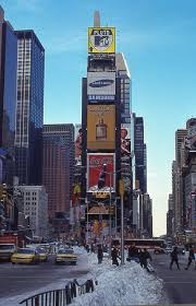 Advertising in times square, one of the world's most trafficked tourist attractions, commands a relatively high price per impression compared to billboards placed. Vintage Photos The Evolution Of Times Square From 1898 To Today Untapped New York