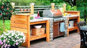 As well, some of the outdoor kitchen designs, require a woodworking shop that is outfitted with a good selection of stationary power tools such as a table saw, jointer and thickness planer. Diy Outdoor Kitchens And Grilling Stations