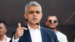 With over 8,000 residents, london has been named the cycling capital of kentucky, kentucky's 5th official trail town, has been certified as a tree city by tree city usa, and annually hosts the world chicken festival. London Mayor Latest To Boycott Saudi Arabia Summit