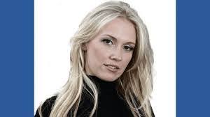 Melissa Dearborn's Instagram, Twitter & Facebook