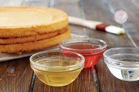 Una buona base richiede, infatti, un'equilibrata morbidezza che le viene conferita dalla in più, una buona bagna per dolci deve ben sposarsi col sapore delle creme utilizzate. Bagne Per Torte Ricetta Base Alcoliche Analcoliche Alla Frutta