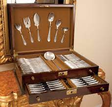 Dinnerparty shelli alter is on facebook. Setting The Perfect Dinner Party Table Schweitzerlinen