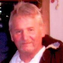 Chris W. Huggins Obituary