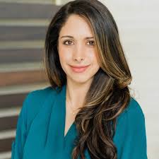 Melinda Mason's Instagram, Twitter & Facebook