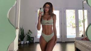 The great british bake off star is set to make history as he. Chantel Jeffries Shows Her Curves In Underwear Selfie Taken With Wavy Mirror On Instagram Opera News
