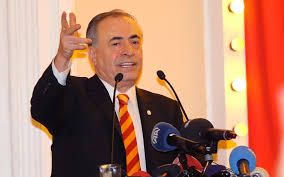 Thy'nin saat 16:00'daki özel uçak seferi ile rize'ye gidecek olan galatasaray kafilesi önce başkan mustafa cengiz'i ziyaret etti. Mustafa Cengizden Aci Itiraf Internet Haber