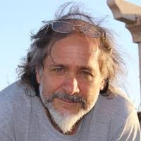 6 "Dan Sinisi" profiles