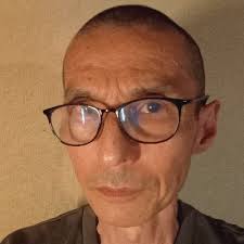 Troy Gradyが長く提唱してきているピッキングメソッドを日本語で説明してくれている。 日本語訳されてないピッキングの動作