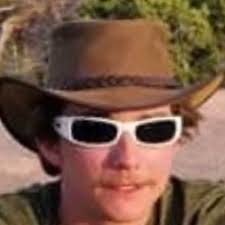 Sara Soltis (@WhySo_SARious)