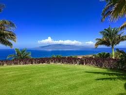 Even night time temperatures will remain constantly high, with average lows usually no colder than 24°c. What S Winter Really Like In Hawaii Exotic Estates