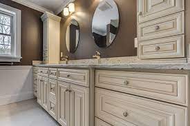 When you buy your bathroom cabinets online with kitchen cabinet kings, you don't have to choose between style and storage. Bathroom Vanities Woodcabinets4less