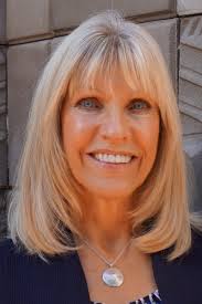 La Costa Welcomes Leslie Johnson