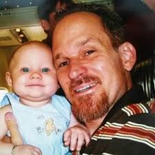 Stream Lucero USB music