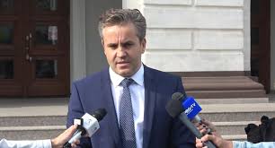 (se va prezenta intreaga situatie cu precizarea in concret a infractiunilor savarsite si se va indica faptuitorul/faptuitorii). Vlad Filat Va Depune Inca O Plangere Penala Pe Numele Lui Igor Popa Dupa Ce Acesta A Declarat Ca A Fost Amenintat De Catre Rudele Ex Premierului