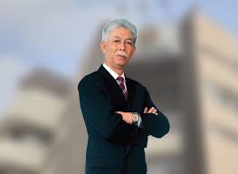 During the meeting, hassan marican and pat davies expressed their gratitude to the uzbek president for the warm reception and said that the petronas and sasol companies were interested in taking even more active part in investment projects in uzbekistan. Tan Sri Mohd Hassan Marican Conferred The Japan S Order Of The Rising Sun Berita Mcoba