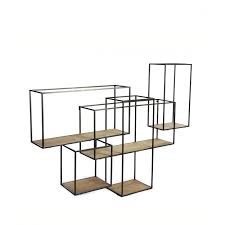 Facile à fixer, une étagère murale est idéale pour décorer votre pièce ou vous permettre de gagner en rangement. Etagere Murale Destructuree En Metal Et Bois Par Zendart Selection