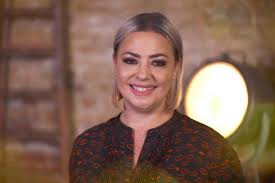 Abrams and created by jonathan nolan and lisa joy,. Lisa Armstrong Make Up Artist Bio Wiki Age Education Strictly Come Dancing Divorce Ex Husband Anthony Mcpartlin Glob Intel Celebrity News Sports Tech