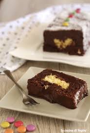 Per prima cosa abbiamo preparato le decorazioni fatte con il marshmallow fondant (mmf). Pan Di Spagna Affogato Alla Nutella La Cucina Di Regine