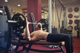 Banc avec chandelles, ou banc sans chandelles. Le Meilleur Banc De Musculation Les Avis Et Comparatif Zone Led